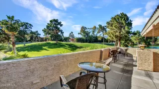 Photo #6: 6769917 Listing