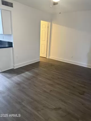 Photo #3: 6770148 Listing