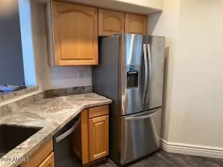 Photo #6: 6770291 Listing