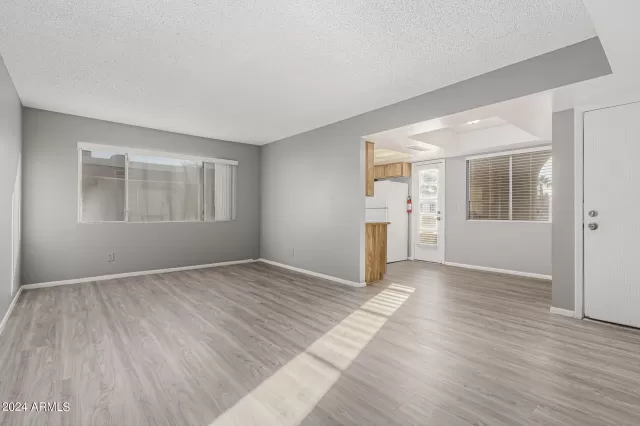 MLS: 6770300 Condo For Sale