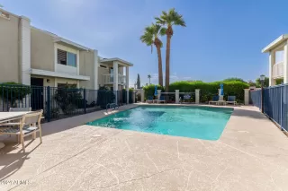 Photo #5: 6771084 Listing 