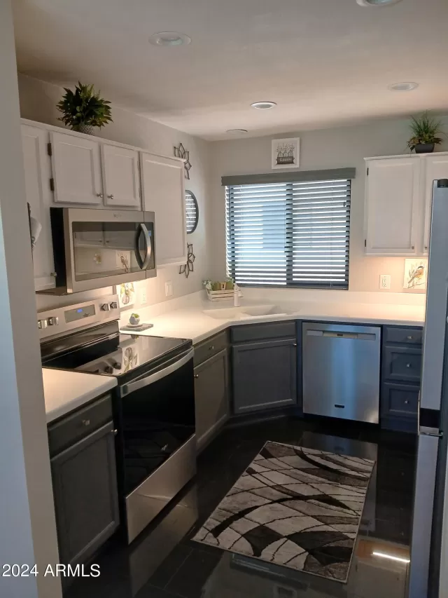 MLS: 6771156 Condo For Sale