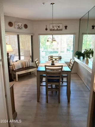 Photo #6: 6771156 Listing