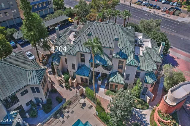 MLS: 6771183 Condo For Sale