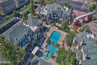 Photo #2: 6771183 Listing 