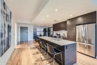 Photo #1: 6771475 Listing