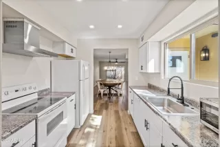 Photo #3: 6771513 Listing 