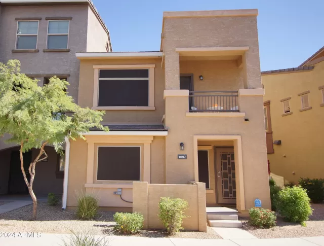 MLS: 6771567 Condo For Sale