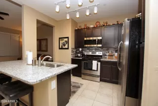 Photo #5: 6771567 Listing