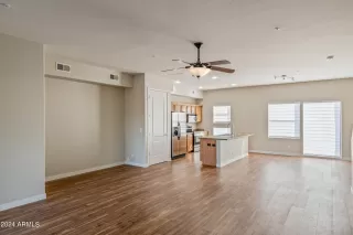 Photo #4: 6771616 Listing 