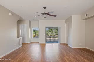 Photo #6: 6771616 Listing 