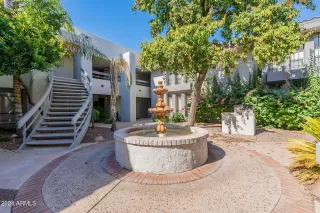 Photo #3: 6771641 Listing 