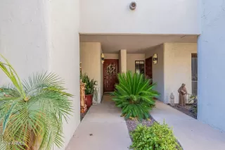 Photo #5: 6771641 Listing 