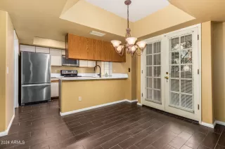 Photo #4: 6771822 Listing