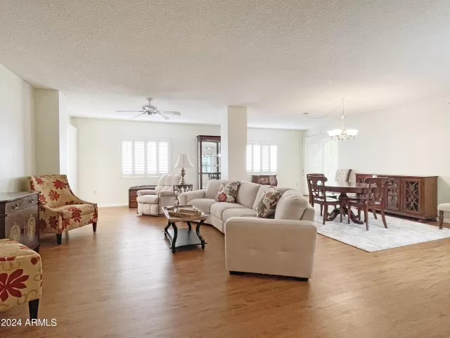 MLS: 6772167 Condo For Sale