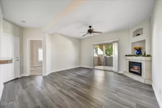 Photo #2: 6772192 Listing