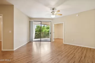 Photo #4: 6772496 Listing 