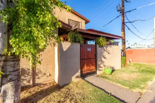 Photo #4: 6772626 Listing 