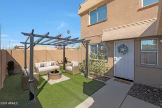 Photo #1: 6772759 Listing