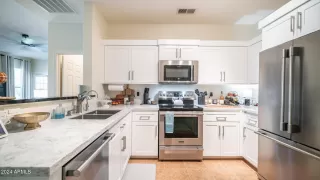 Photo #1: 6772916 Listing