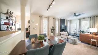 Photo #2: 6772916 Listing