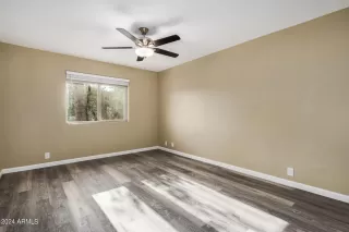 Photo #3: 6773041 Listing 