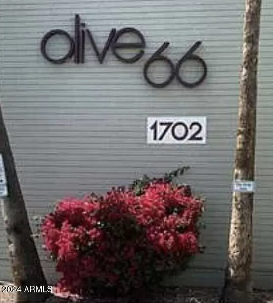 MLS: 6773132 Condo For Sale