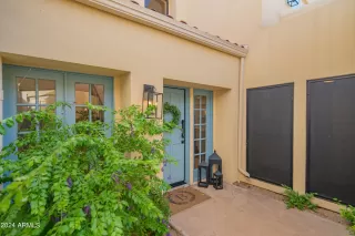 Photo #5: 6773162 Listing