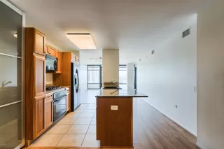 Photo #2: 6773318 Listing 