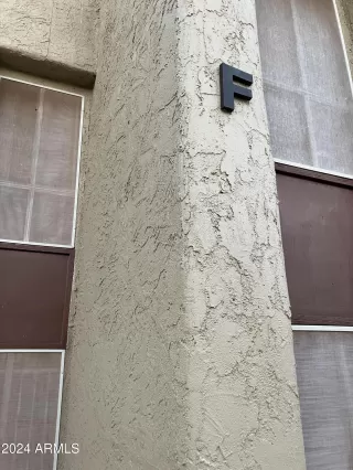 Photo #2: 6773393 Listing