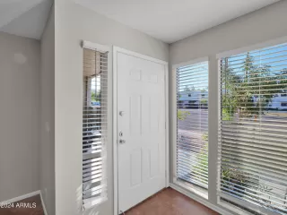 Photo #2: 6773546 Listing