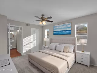 Photo #6: 6773546 Listing