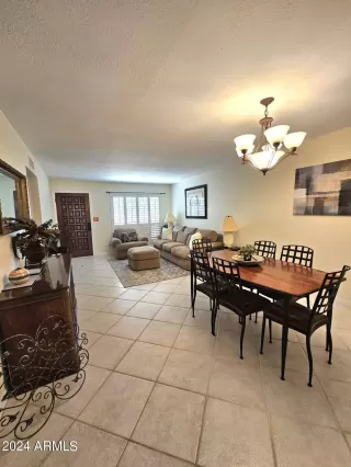 Photo #3: 6773643 Listing 