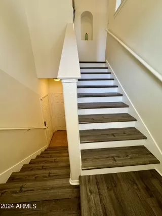 Photo #3: 6773692 Listing