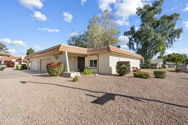 MLS: 6773930 Condo For Sale