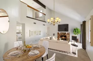 Photo #2: 6774056 Listing 