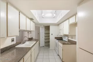 Photo #5: 6774056 Listing 