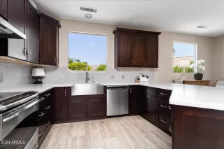 Photo #6: 6774183 Listing