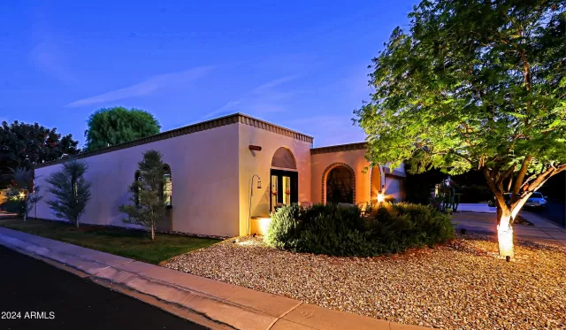 MLS: 6774337 Condo For Sale