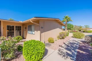 Photo #3: 6774570 Listing