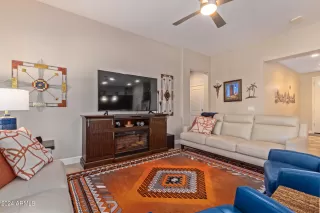 Photo #5: 6774711 Listing