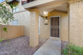 Photo #3: 6774743 Listing