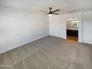 Photo #4: 6774811 Listing