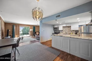 Photo #1: 6775116 Listing 