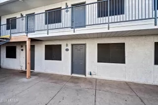 Photo #3: 6775152 Listing