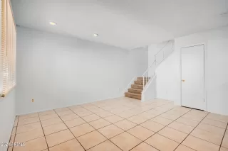 Photo #3: 6775313 Listing