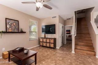 Photo #4: 6775318 Listing 