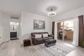 Photo #3: 6775450 Listing