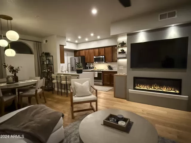 MLS: 6775636 Condo For Sale