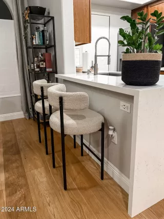 Photo #3: 6775636 Listing